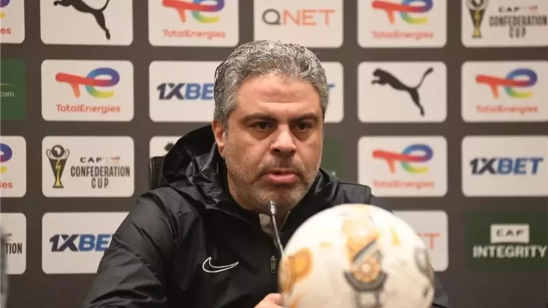 حفل تكريم لمعتمد جمال قبل تولي رازوفيتش تدريب الزمالك