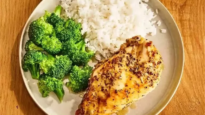 للدايت الصحي.. وصفة برغل بالدجاج بطعم لا يقاوم