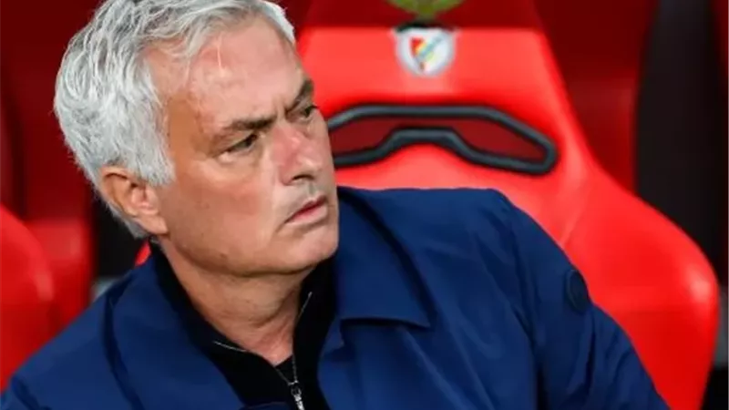 مورينيو يدخل فى صدام قوي مع إدارة ريال مدريد بسبب التدعيمات الجديدة