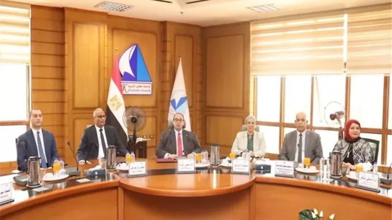 المستشارة أمل عمار تشارك في افتتاح فعاليات لقاء جامعة كفر الشيخ لتعزيز جهود تمكين المرأة