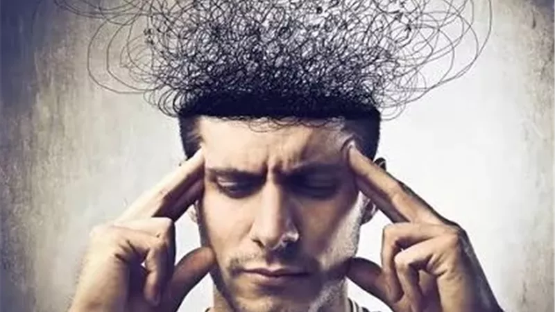 دراسة .. المشاعر السلبية تعزز تذكر المهم وتُضعف استرجاع التفاصيل