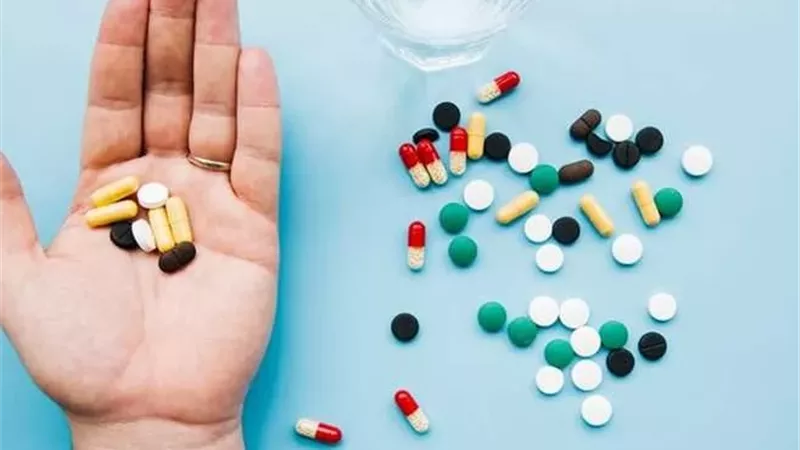 دراسة تحذر .. سوء توزيع المضادات الحيوية يعزز خطر البكتيريا المقاومة