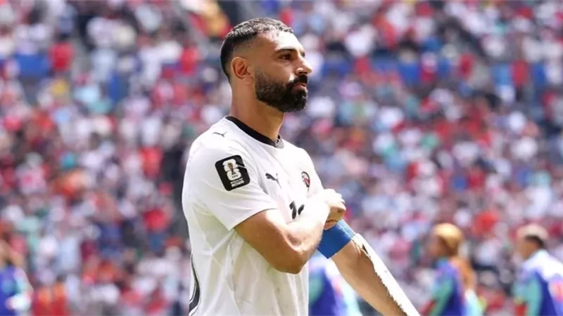 رئيس بشكتاش التركي يتكتم علي تفاصيل التفاوض مع محمد صلاح