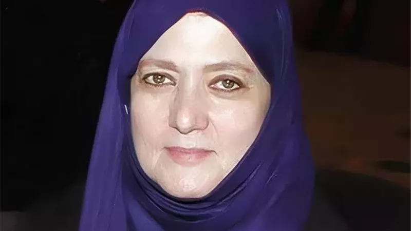 شمس البارودي: «ياسمين عبد العزيز روحها حلوة ويحبها الصغير والكبير»