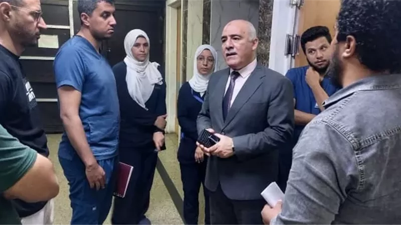 إحالة طبيبين واثنين من التمريض للتحقيق خلال جولة مفاجئة لوكيل صحة القليوبية