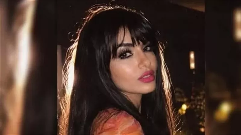 هند سعيد صالح تطلب الدعاء لابنة حمدي الوزير