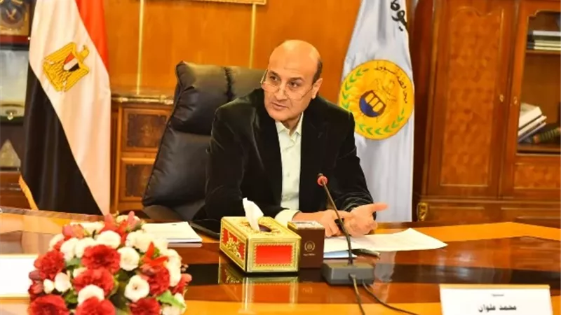 محافظ أسيوط: اعتماد 14 وحدة صحية بنسبة إنجاز 100%