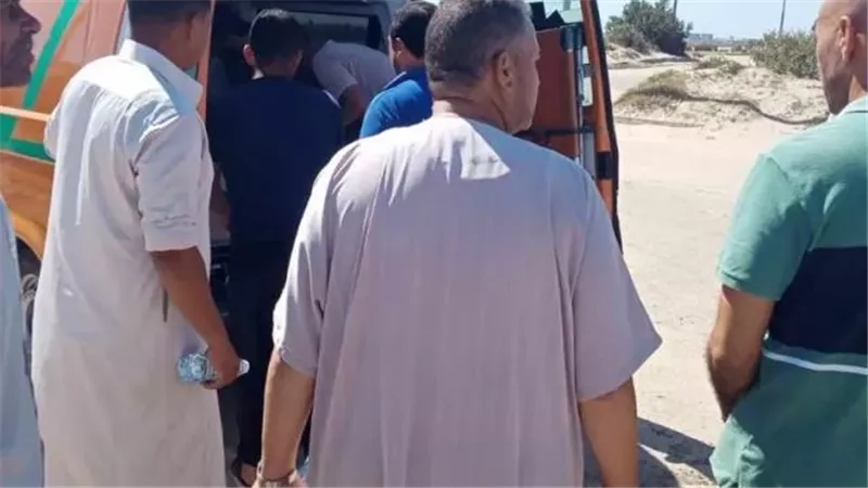 مصرع مواطن صدمته سيارة أثناء عبوره طريق مطروح الإسكندرية الساحلى