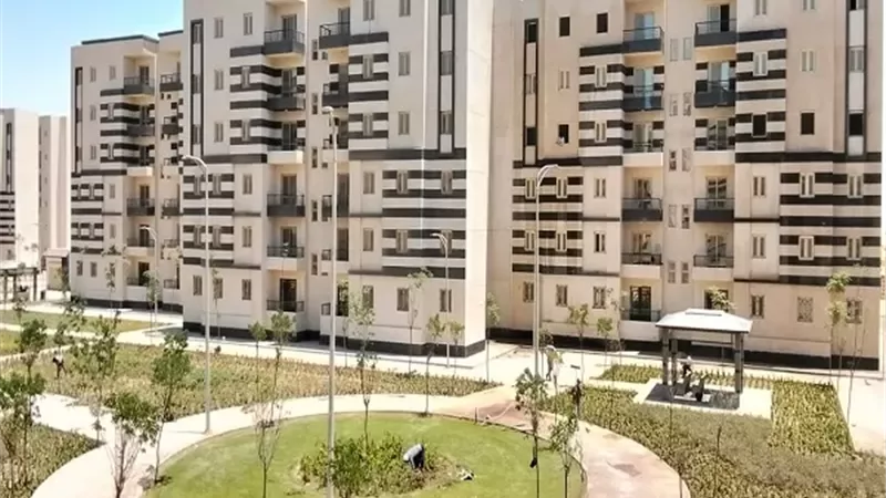 وزيرة الإسكان تتابع موقف تنفيذ عدد من المشروعات وملفات العمل بمدي