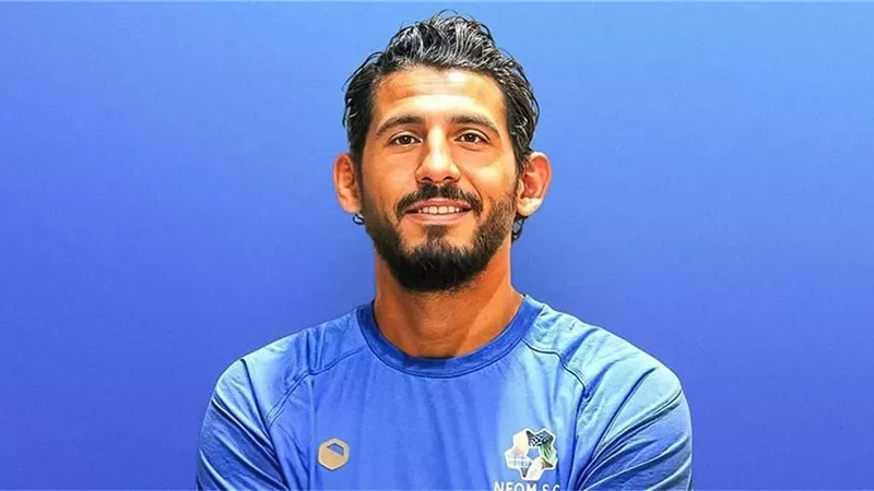 أحمد حجازي يُعلن اعتزاله كرة القدم بعد رحيله عن نيوم السعودي