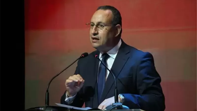 وزير الثقافة يفتتح 
