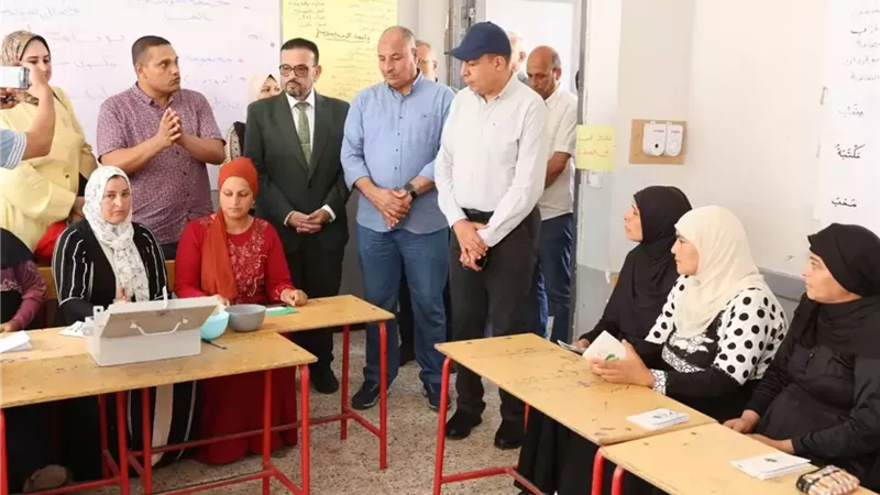 محافظ المنيا يشهد نجاح مجموعات الادخار والإقراض بملوي