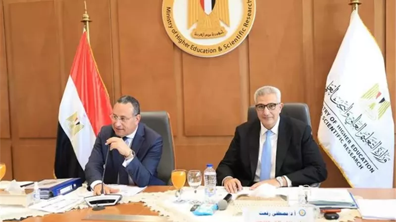 رئيس جامعة سوهاج يشارك في الاجتماع الدوري للمجلس الاعلى للجامعات