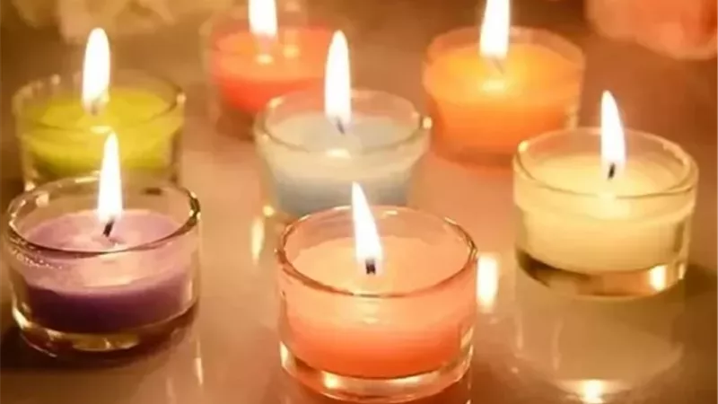 الشموع المعطرة في المنزل .. مخاطر صحية ونصائح لاستخدامها بأمان
