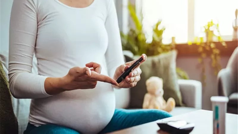 كيف تقللين خطر سكري الحمل؟ .. نصائح مهمة لحماية صحتك وصحة جنينك