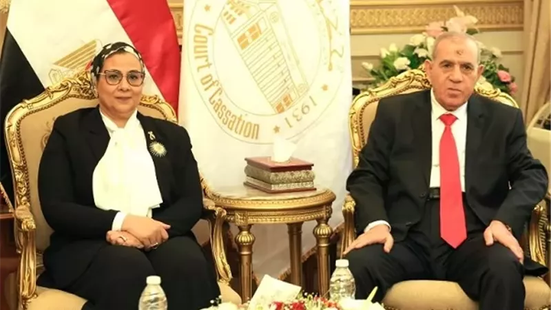 رئيسة المجلس القومي للمرأة تهنئ رئيس محكمة النقض الجديد