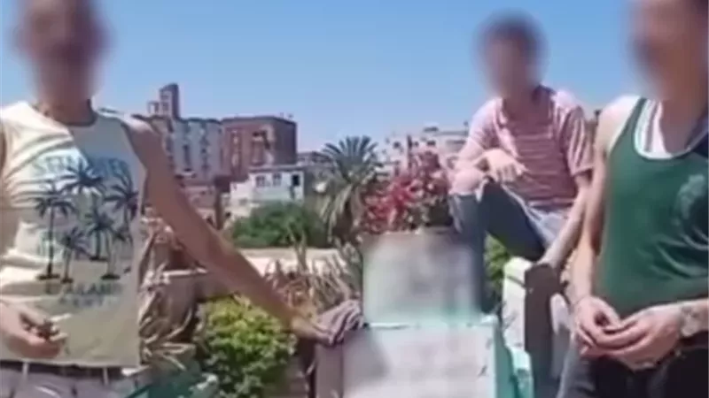 الداخلية» تكشف ملابسات فيديو التهديد بالسلاح الأبيض أمام مقابر