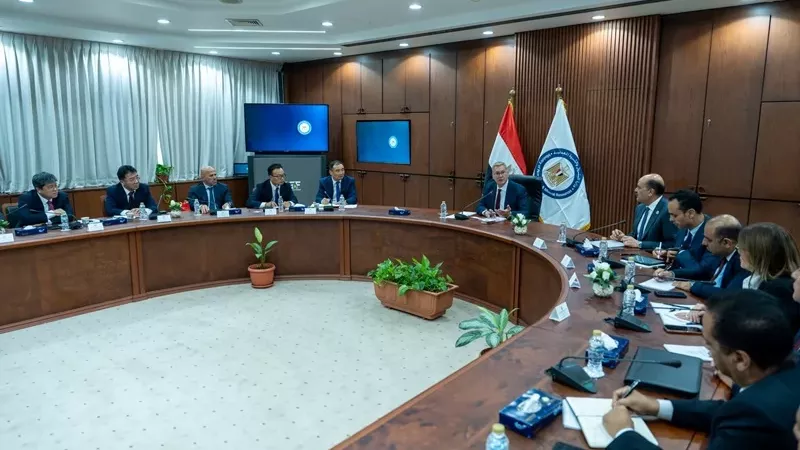 وزير البترول: مشروعات استراتيجية لتوطين صناعات جديدة وخفض الواردات