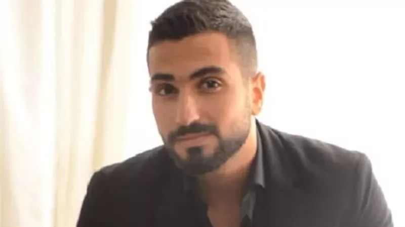 بمكعب روبيك .. الشرنوبي يثيرالجدل بحذف كل صوره على انستجرام
