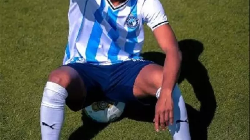 بيراميدز يعلن تعاقده مع إياد العسقلاني