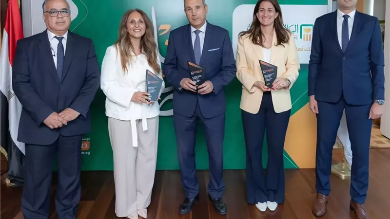 البنك الأهلي المصري يحصد ثلاث جوائز ضمن Digital CX Awards 2026 تقديرًا لريادته في توظيف الذكاء الاصطناعي وتعزيز تجربة العملاء
