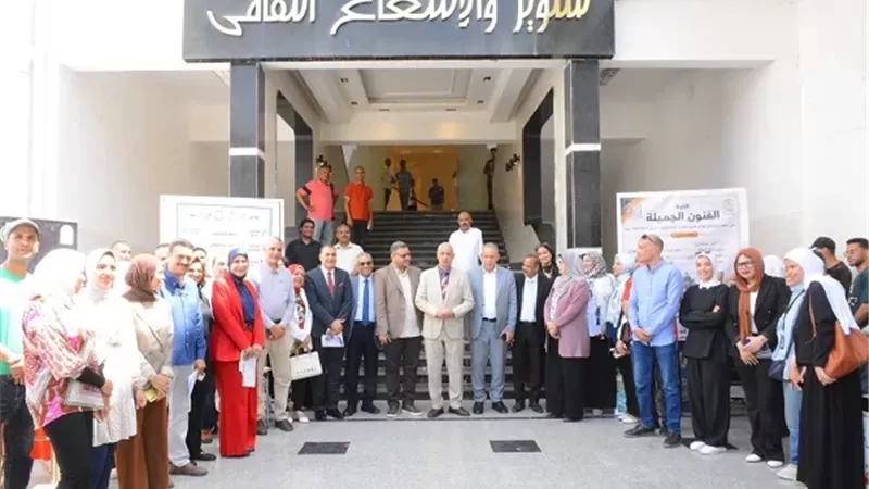 جامعة أسيوط تفتح أبوابها لطلاب الثانوية للتعريف ببرامجها الدراسية