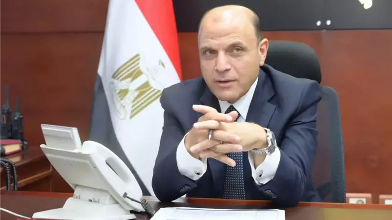 استنفار عاجل بالغربية بعد انهيار عقار بزفتى