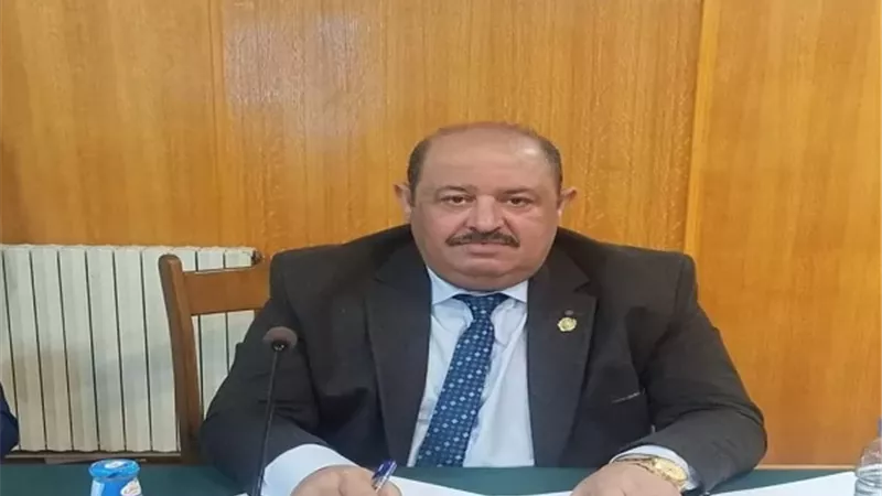 الدوكار: عمال النقل البري يدعمون السيسي في حماية الأمن القومى