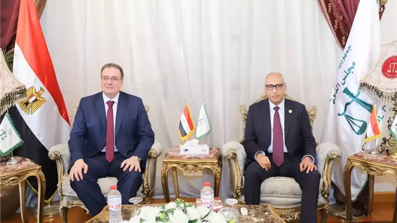 رئيس مجلس الدولة يستقبل رئيس الجهاز المركزي للتنظيم والإدارة لتقديم التهنئة