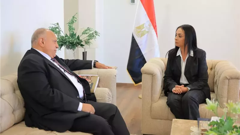 وزيرة التضامن تلتقي رئيس الأولمبياد الخاص المصري