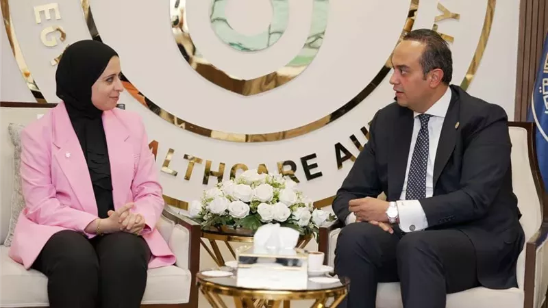 الرعاية الصحية تبحث مع الخارجية تعزيز التعاون والترويج للتجربة المصرية