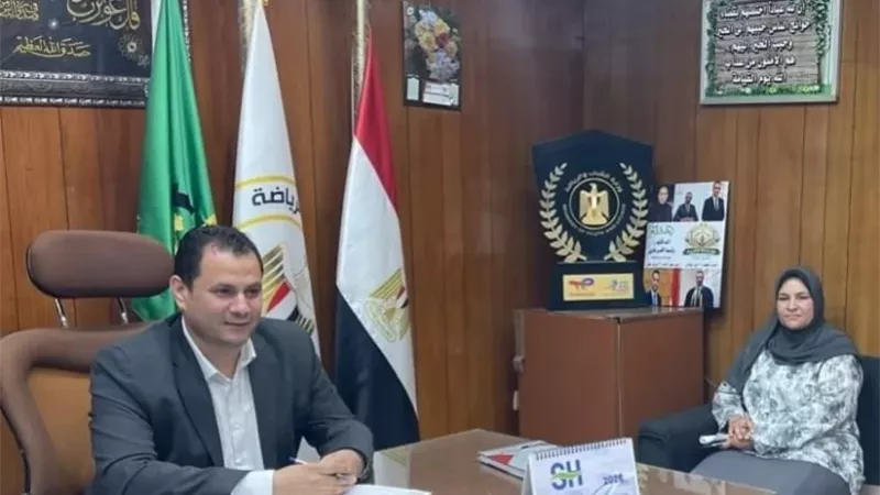 وكيلا رياضة القليوبية يبحثان آليات تنفيذ البرامج والأنشطة الصيفية