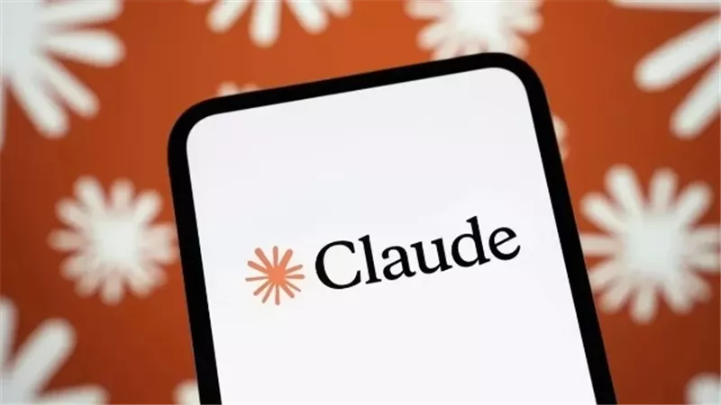 «Claude» تخترق أنظمة 3 شركات