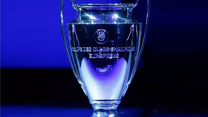 تفاصيل قرعة الملحق المؤهل لمرحلة الدوري بأبطال أوروبا