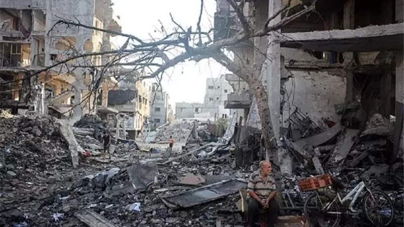 حماس: الفصائل الفلسطينية متمسكة بتطبيق المرحلة الثانية من اتفاق وقف إطلاق النار بغزة