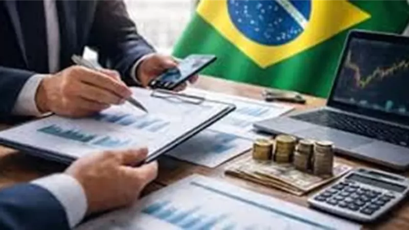 البنك المركزي البرازيلي يخفض الفائدة للمرة الرابعة قبل الانتخابات