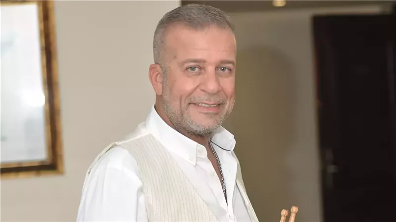شريف منير يحتفل بتخرج ابنته من الثانوية