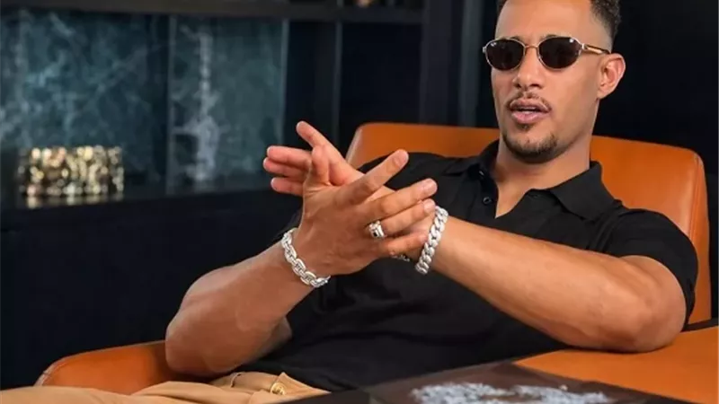 محمد رمضان يكشف عن شخصيته في 