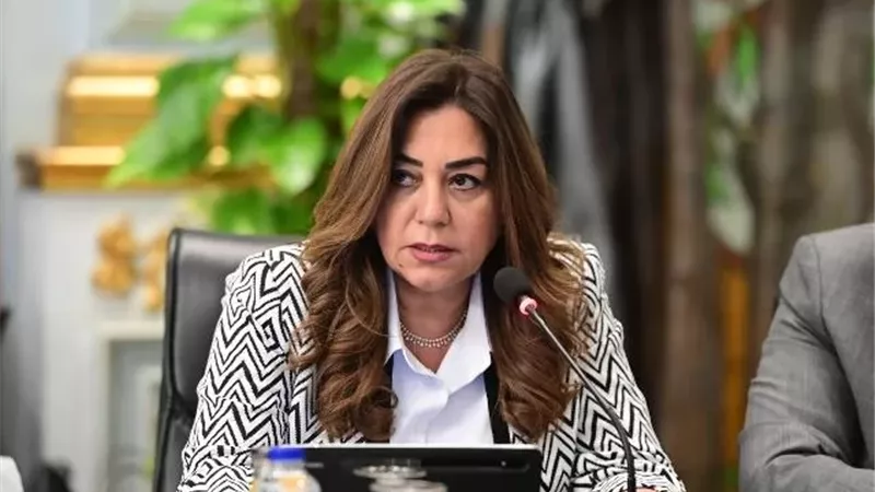 وزيرة التنمية المحلية تتلقى تقريرًا حول جهود قطاع تقويم الأداء والمتابعة والتفتيش