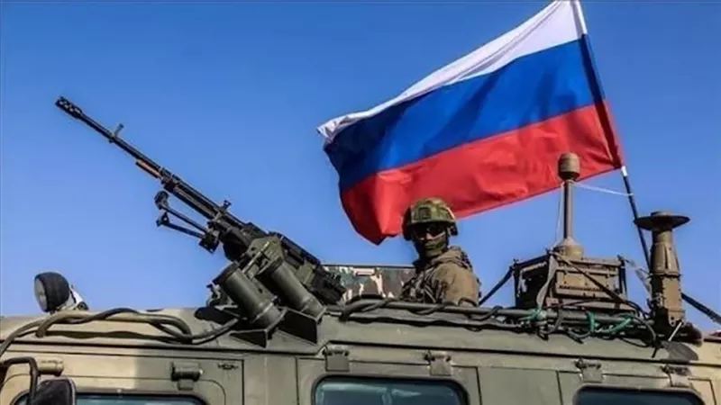 روسيا تعلن استهداف سفن تنقل معدات عسكرية إلي أوكرانيا