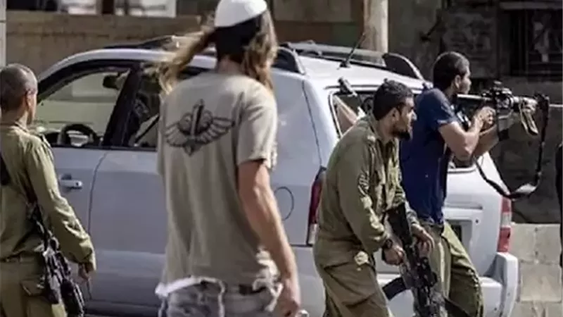 إصابة 6 فلسطينيين خلال هجوم لمستوطنين جنوب الخليل
