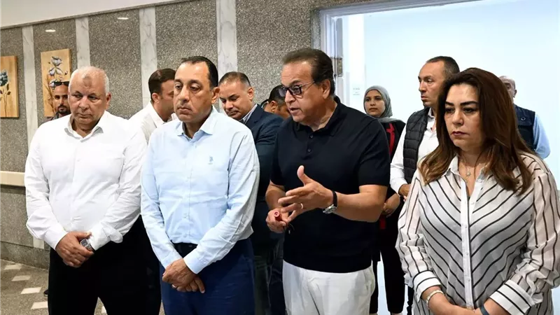 وزير الصحة: 7 مشروعات يتم تنفيذها حاليا في محافظة مطروح