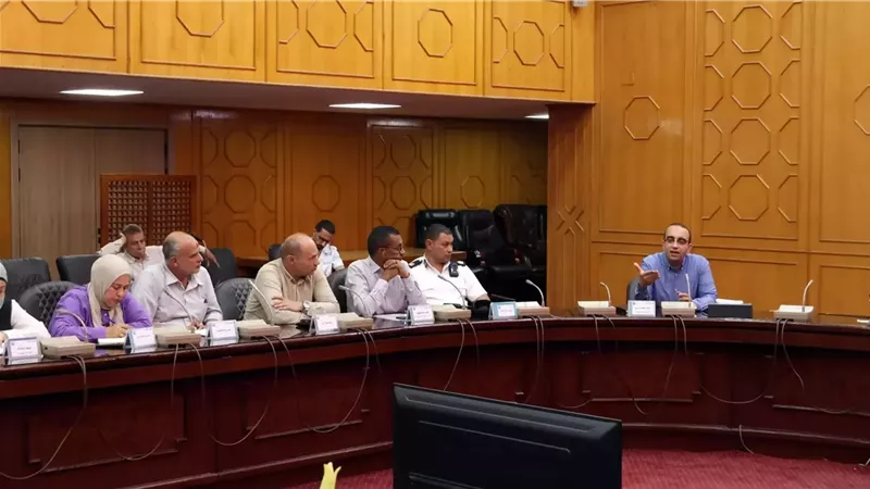 استعراض آخر تداعيات تسريب خط الغاز الطبيعي بالإسماعيلية