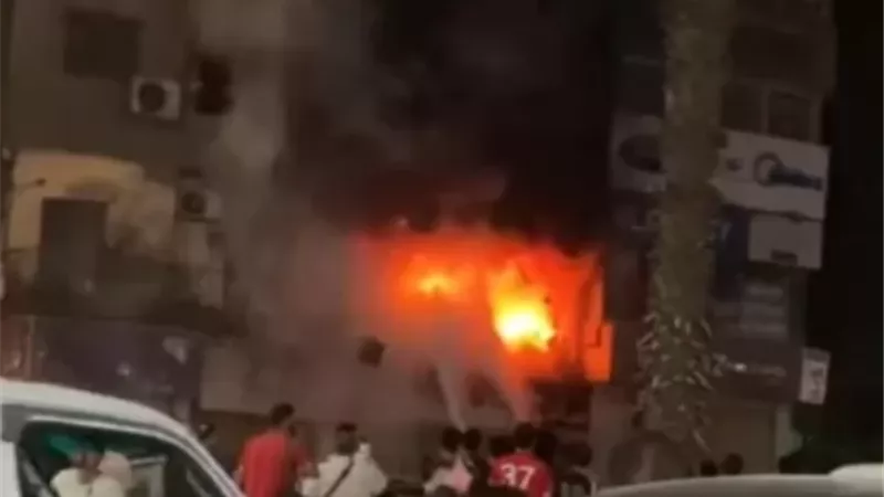 السيطرة على حريق إحدى البازارات بمنطقة سقارة في فيصل