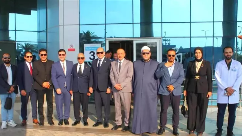 قيادات حزب حماة الوطن يزورون مصابي الدواويس بمستشفيات الإسماعيلية