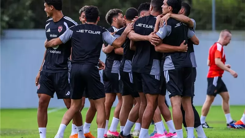 مدرب بادالونا : الأهلى يشبه برشلونة .. وأعجبنى بنشرقى وزيزو