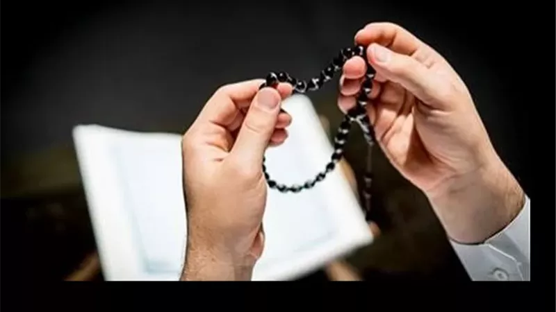 أذكار عظيمة الفضل.. كلمات تُكفّر الخطايا وتفتح أبواب الجنة