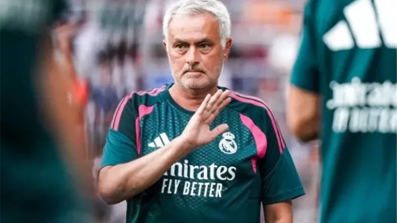 مورينيو يستقر على تشكيل ريال مدريد ضد ديبورتيفو لاكورونيا اليوم