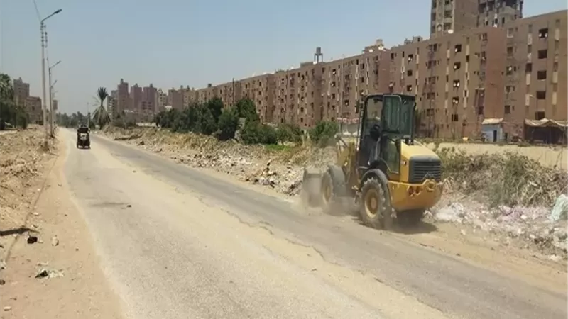 محافظ أسيوط: رفع 60 طنًا من المخلفات والتراكمات بمدينة أبوتيج