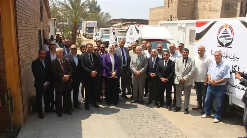 الجبهة الوطنية تطلق سيارات السلع المخفضة وتفتتح أول منافذها بالقليوبية